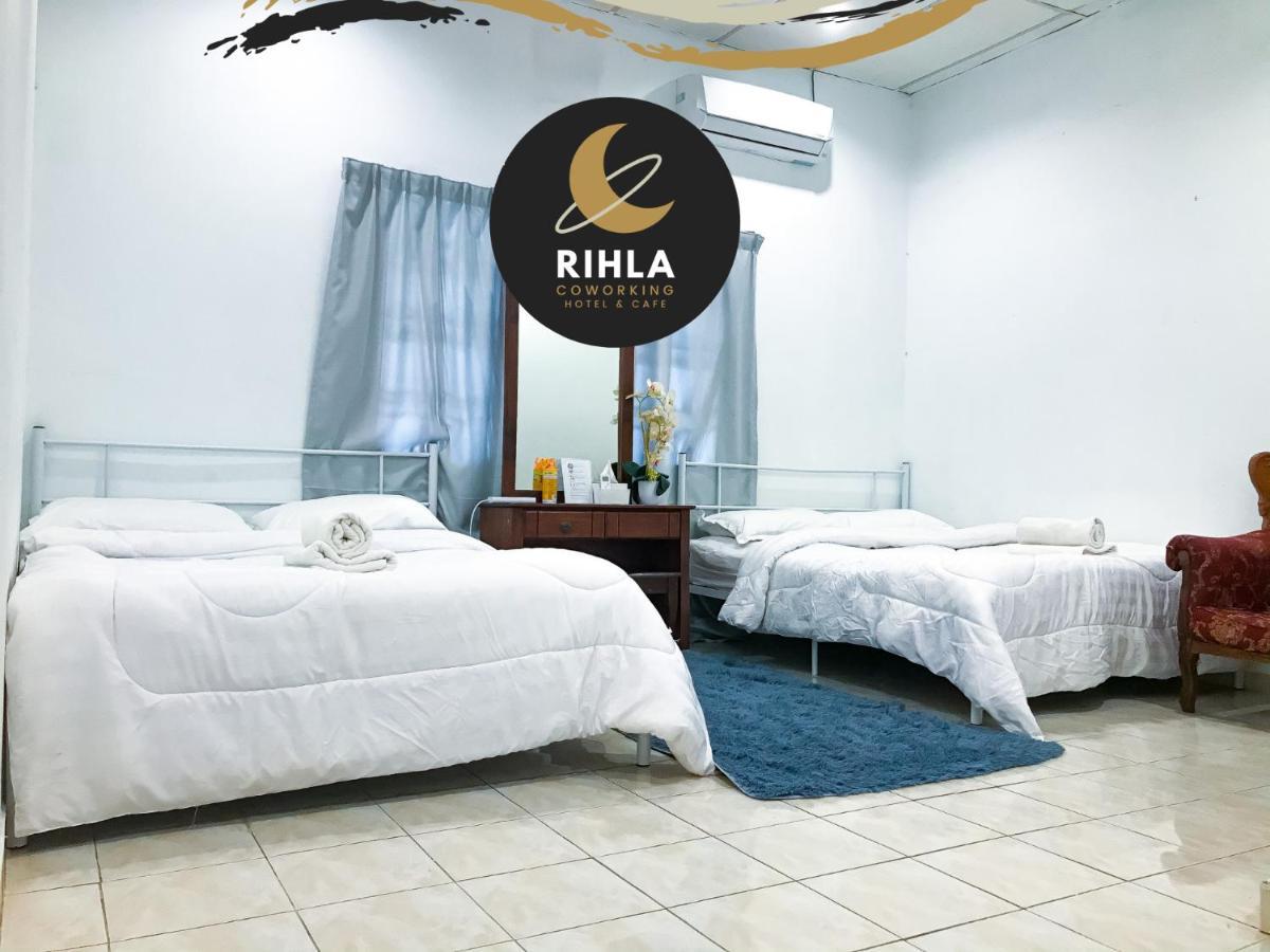 Rihla Dataran Tengah Hostel Gua Musang Ngoại thất bức ảnh