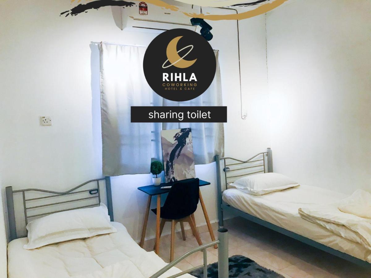 Rihla Dataran Tengah Hostel Gua Musang Ngoại thất bức ảnh